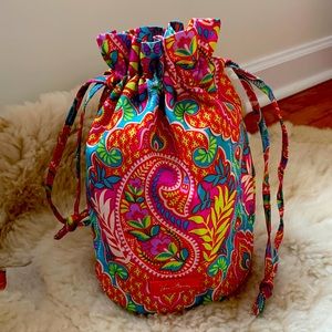 Vera Bradley paisley pattern, drawstring bag
